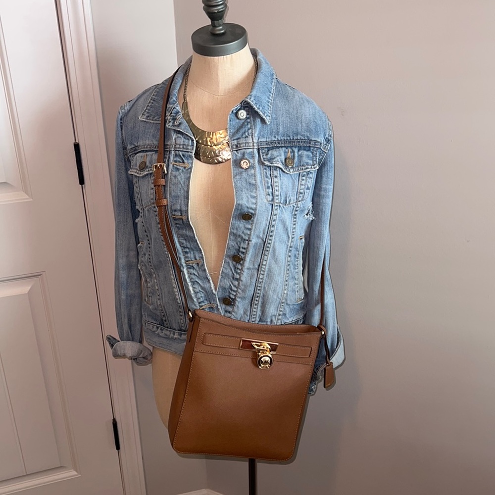 Michael Kors Crossbody Like New